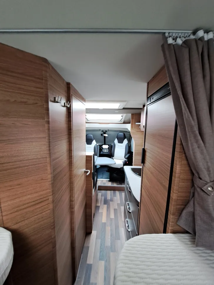 Fahrzeugbild Weinsberg CaraCompact 600 MEG EDITION [PEPPER] #16