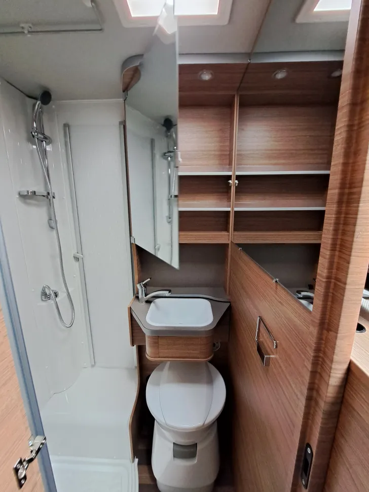 Fahrzeugbild Weinsberg CaraCompact 600 MEG EDITION [PEPPER] #22