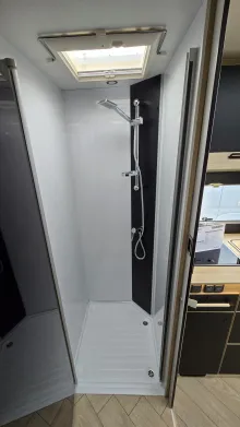 Fahrzeugbild Chausson Teilintegrierte 630 Titanium Line Modell 2026, sofort verfügbar #15
