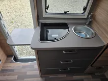 Fahrzeugbild Weinsberg CaraCompact 600 MEG EDITION [PEPPER] #8