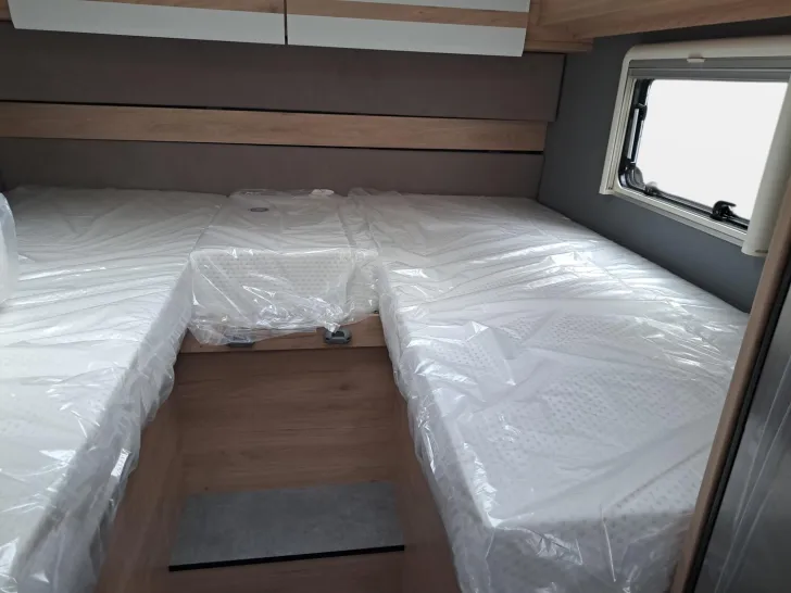 Fahrzeugbild Dethleffs Just Camp Active T 6812 EB Hubbett, Sat, TV #17
