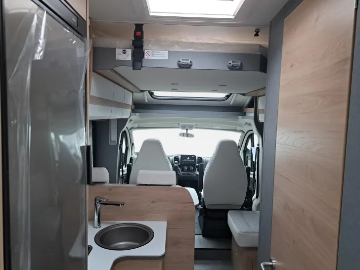 Fahrzeugbild Dethleffs Just Camp Active T 6812 EB Hubbett, Sat, TV #19