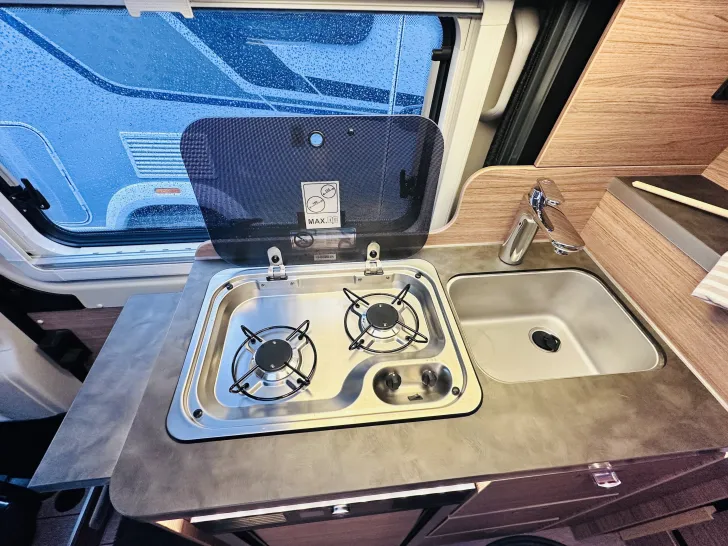 Fahrzeugbild Knaus BoxLife 600 ME Automatik, Anhängekupplung #16