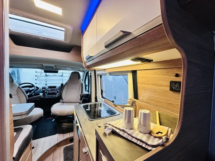 Fahrzeugbild Knaus BoxLife 600 ME Automatik, Anhängekupplung #9