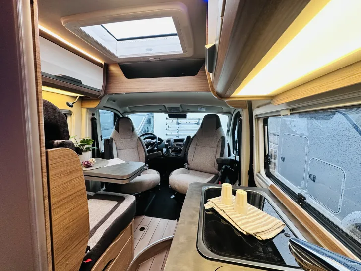 Fahrzeugbild Knaus BoxLife 600 ME Automatik, Anhängekupplung #10
