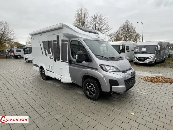 Fahrzeugbild Carado TEILINTEGRIERTE 135 #1