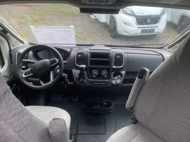 Fahrzeugbild Dethleffs Globetrail 640 ES Automatic , Elektro Komfort #7