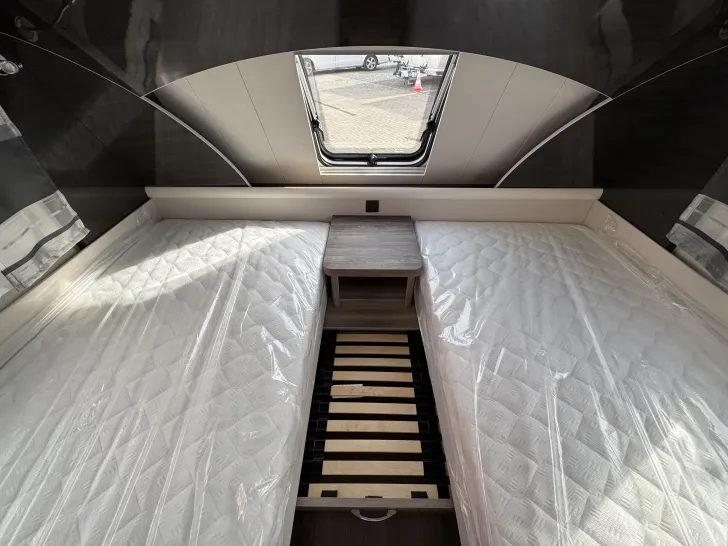 Fahrzeugbild Hobby Excellent Edition 495 UL #11