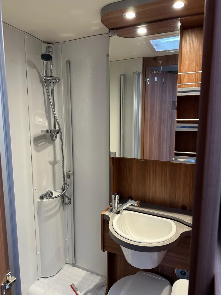 Fahrzeugbild Weinsberg CaraCompact 600 #11