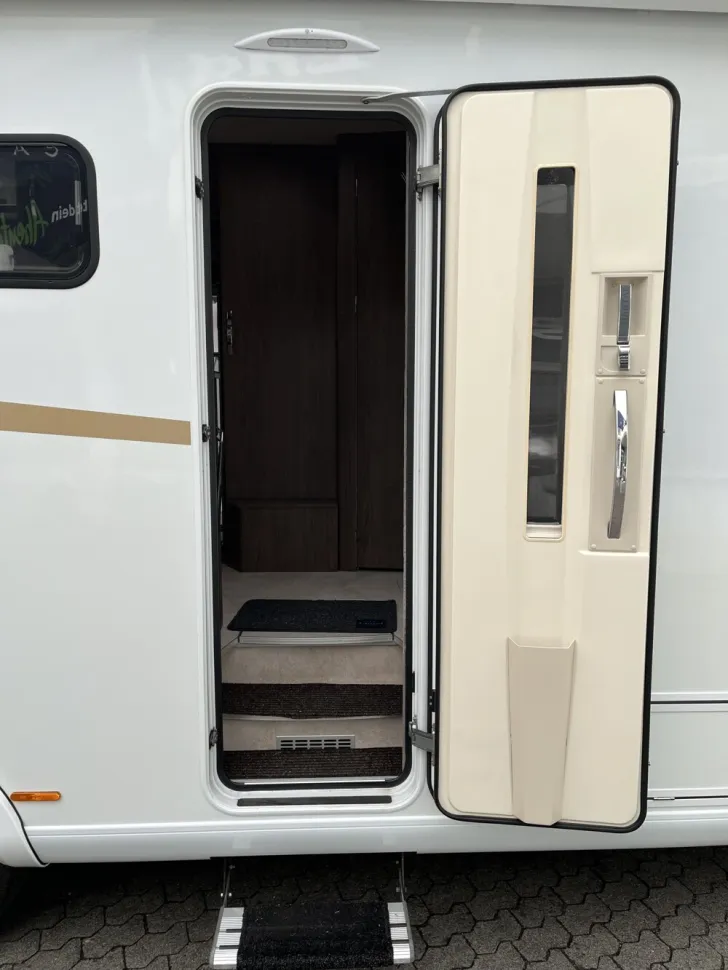 Fahrzeugbild Frankia F-Line A 740 Plus #12