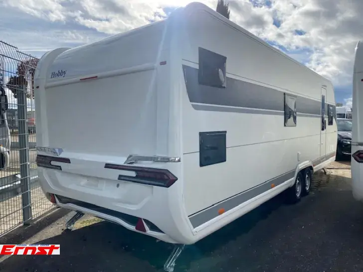 Fahrzeugbild Hobby Prestige 720 KWFU #1