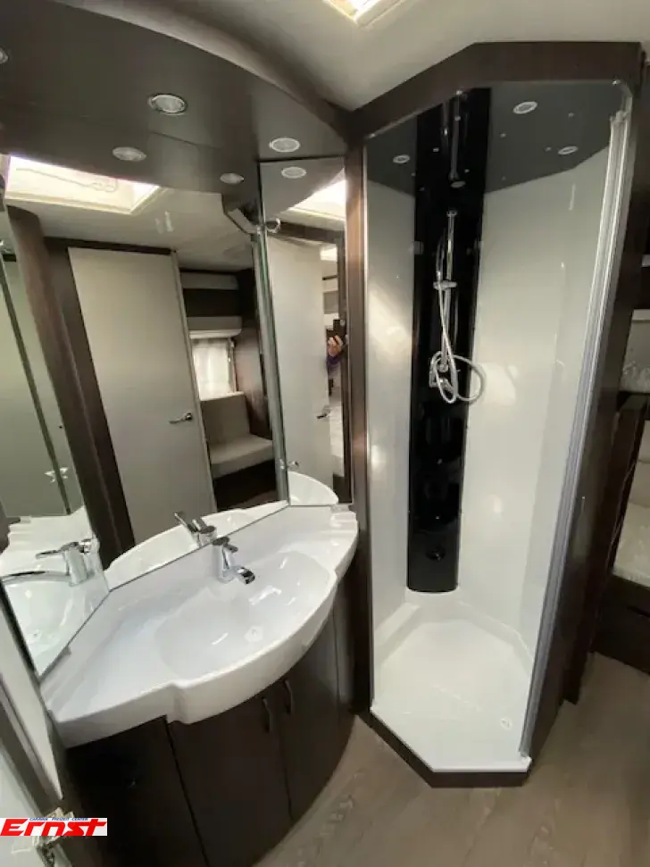 Fahrzeugbild Hobby Prestige 720 KWFU #10