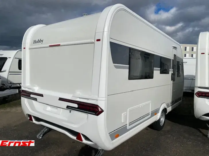 Fahrzeugbild Hobby De Luxe 460 LU #1