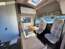 Fahrzeugbild LMC Innovan 590 #6