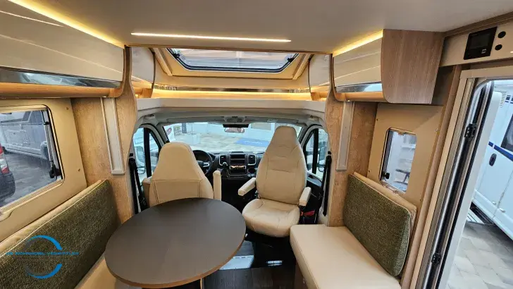 Fahrzeugbild Laika Ecovip L 4009 180PS*Automatik*Hubbett* #9