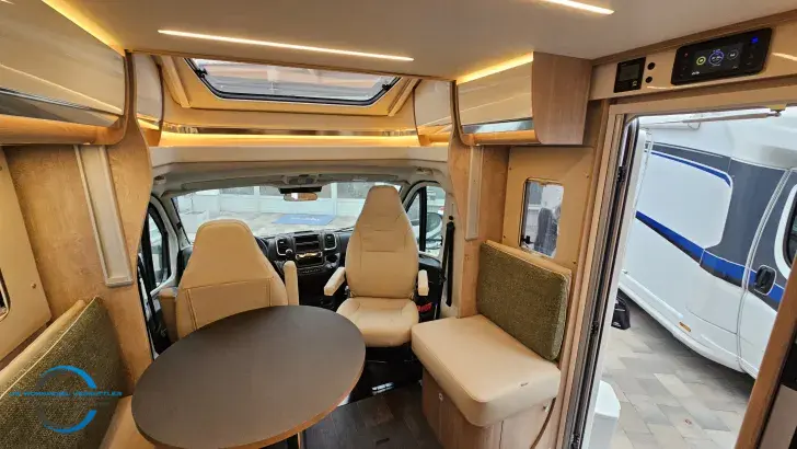 Fahrzeugbild Laika Ecovip L 4009 180PS*Automatik*Hubbett* #11