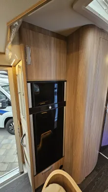 Fahrzeugbild Laika Ecovip L 4009 180PS*Automatik*Hubbett* #13