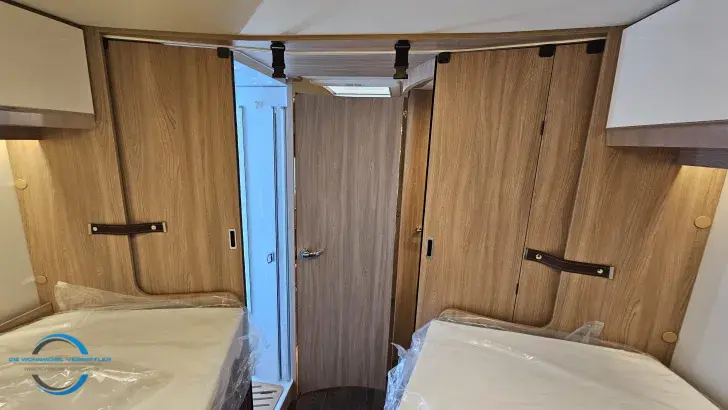 Fahrzeugbild Laika Ecovip L 4009 180PS*Automatik*Hubbett* #17
