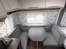 Fahrzeugbild Fendt Apero Activ 390 FH Model 2026 sofort verfügbar #7
