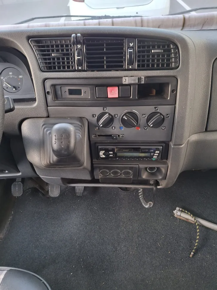 Fahrzeugbild Bürstner Alkoven A 646 #7