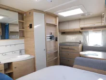 Fahrzeugbild Fendt Bianco Activ 390 FHS Mover, Vorzelt, DuoControl #8