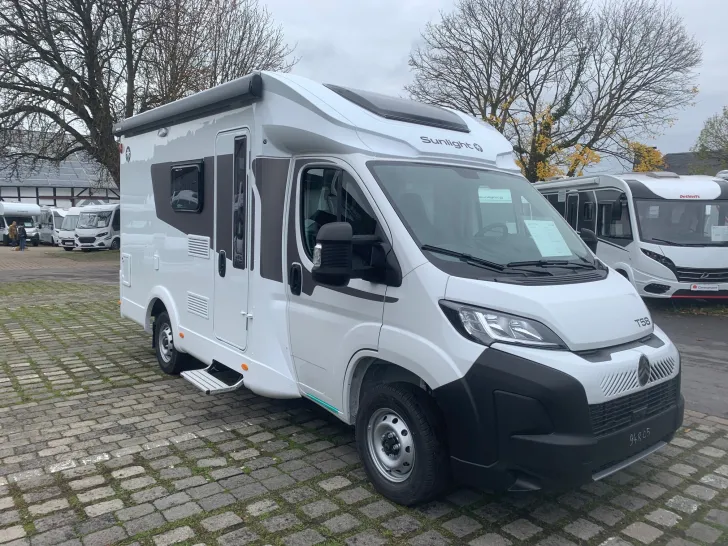 Fahrzeugbild Sunlight T 58 Paket One , Hubbett , 140 PS #1