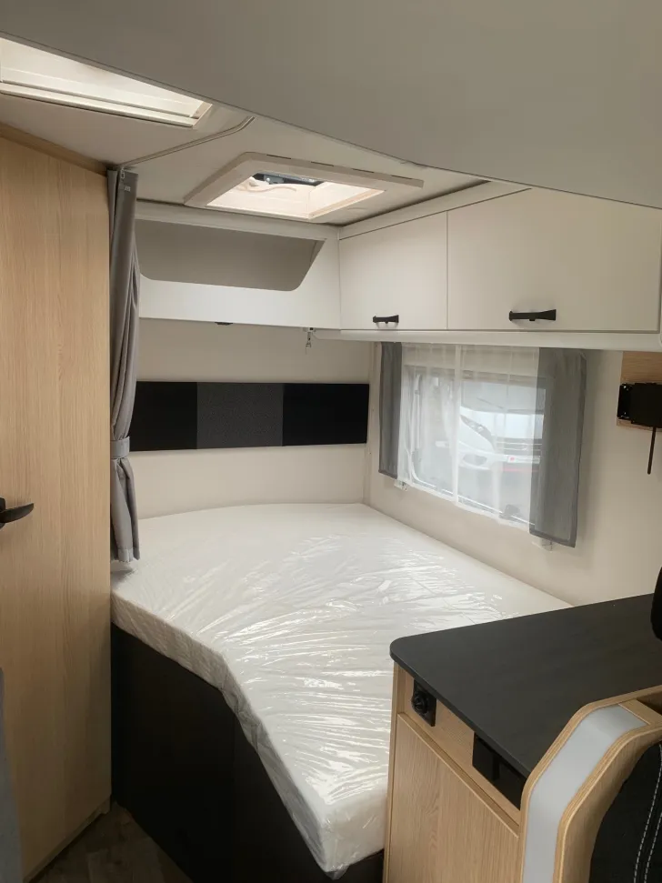 Fahrzeugbild Sunlight T 58 Paket One , Hubbett , 140 PS #6