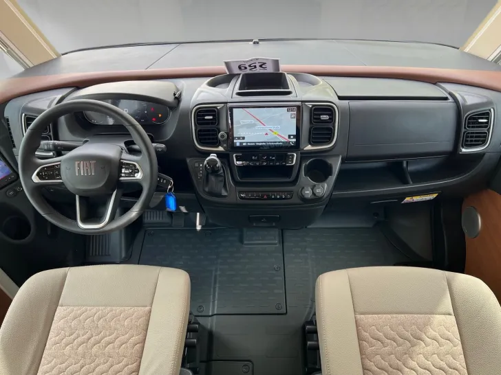 Fahrzeugbild Carthago chic c-line I 4.9 LE L Fiat (259) #11