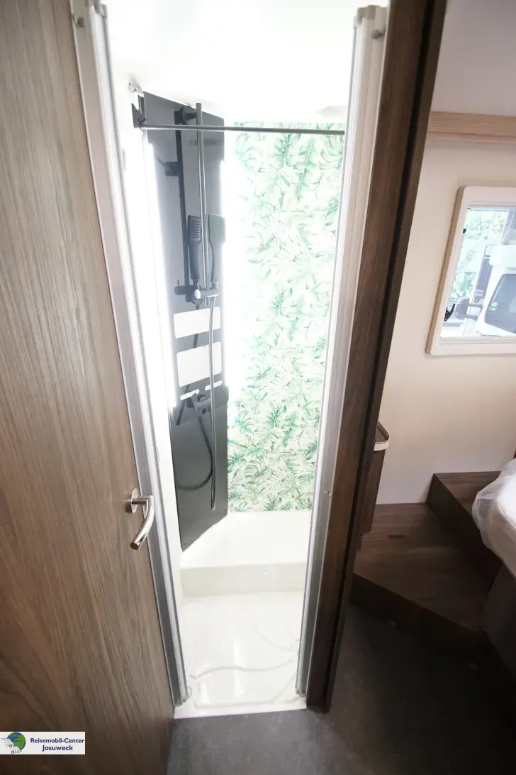 Fahrzeugbild Eura Mobil Profila T 726 QF alle Eura Ausstattungspakete #14