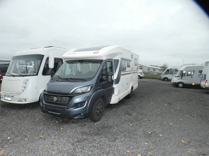 Fahrzeugbild Eura Mobil Profila T 695 EB Mondial Edition #1