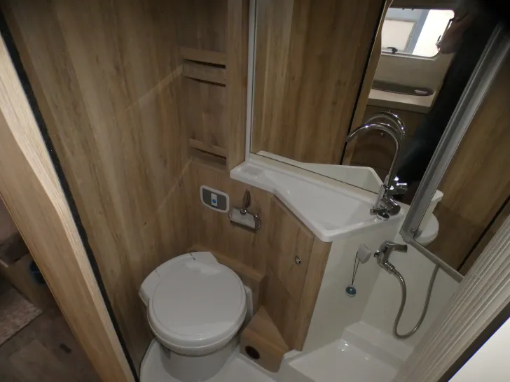 Fahrzeugbild Eura Mobil Profila T 695 EB Mondial Edition #14