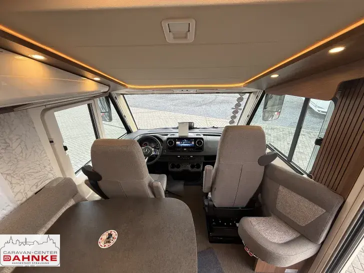 Fahrzeugbild Carthago C2-tourer I 141 KB-LE lightweight 3.5t Mod. 26 3,5t #8