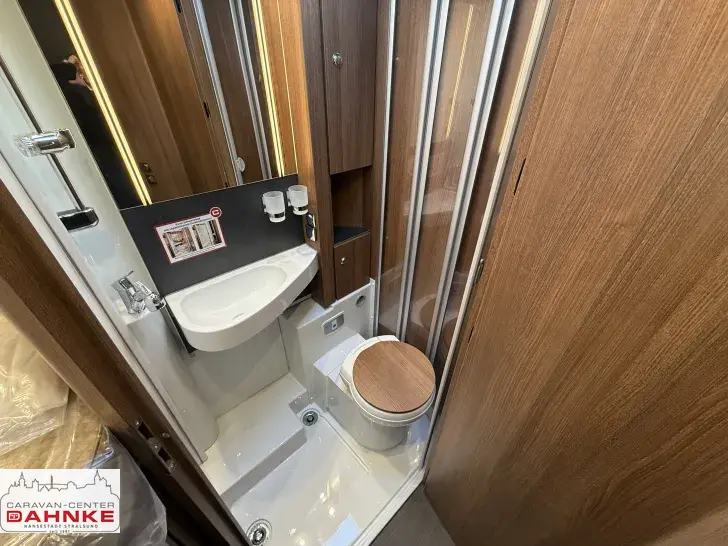 Fahrzeugbild Carthago C2-tourer I 141 KB-LE lightweight 3.5t Mod. 26 3,5t #14