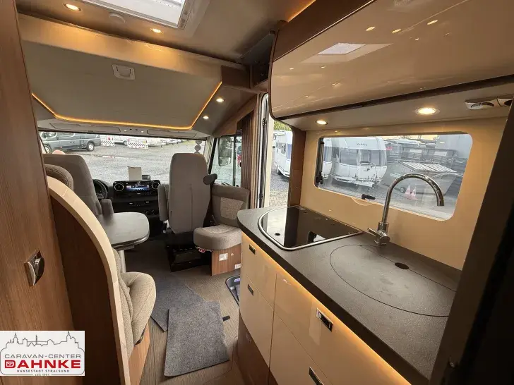 Fahrzeugbild Carthago C2-tourer I 141 KB-LE lightweight 3.5t Mod. 26 3,5t #16