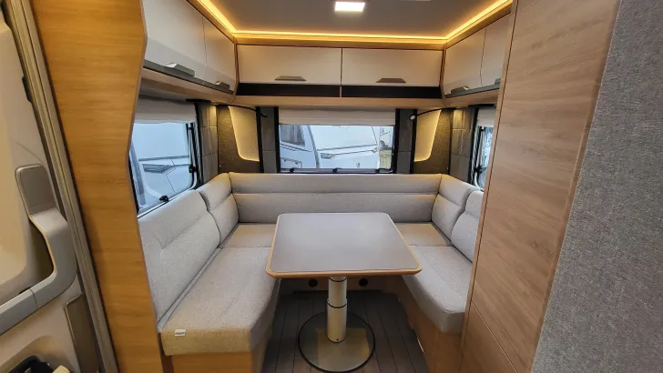 Sitzgruppe Knaus Südwind 500 EU Black Selection