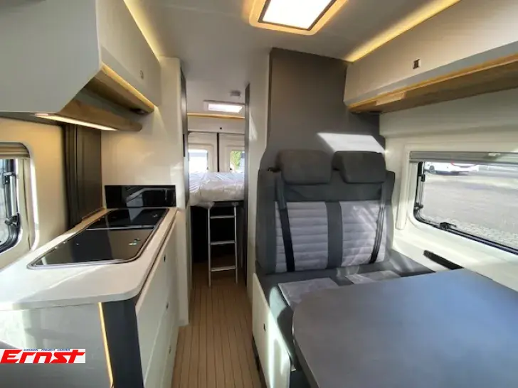 Fahrzeugbild Hobby PRESTIGE Van 640 ET First Edition #4