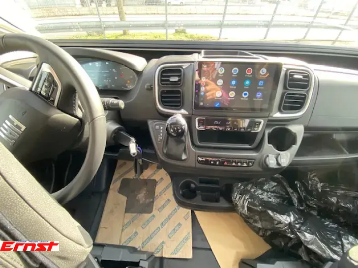 Fahrzeugbild Hobby PRESTIGE Van 640 ET First Edition #9