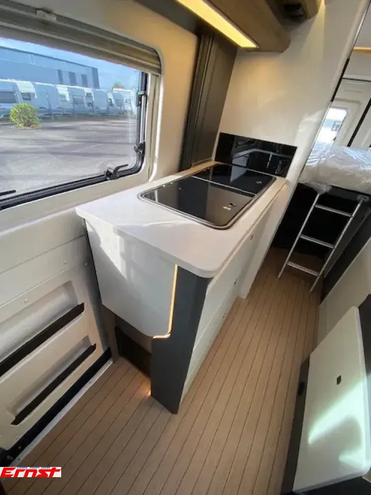 Fahrzeugbild Hobby PRESTIGE Van 640 ET First Edition #10