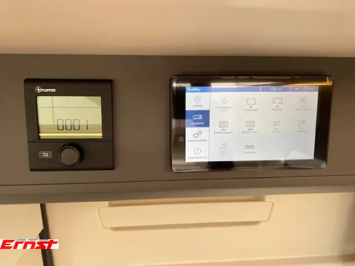 Fahrzeugbild Hobby PRESTIGE Van 640 ET First Edition #11