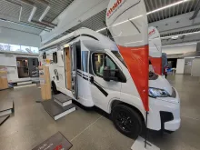 Fahrzeugbild Glücksmobil TEILINTEGRIERTE 741 EB #2