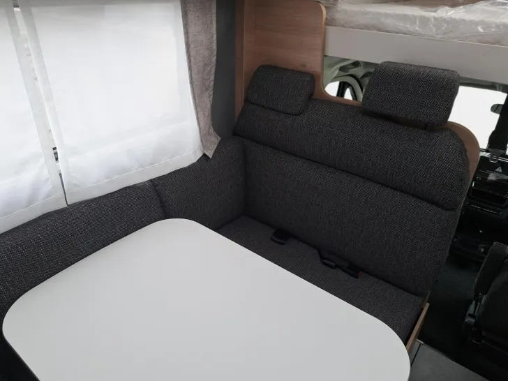 Fahrzeugbild Dethleffs XL A 7872-2 Family TV + Sat, 2. Batterie #11