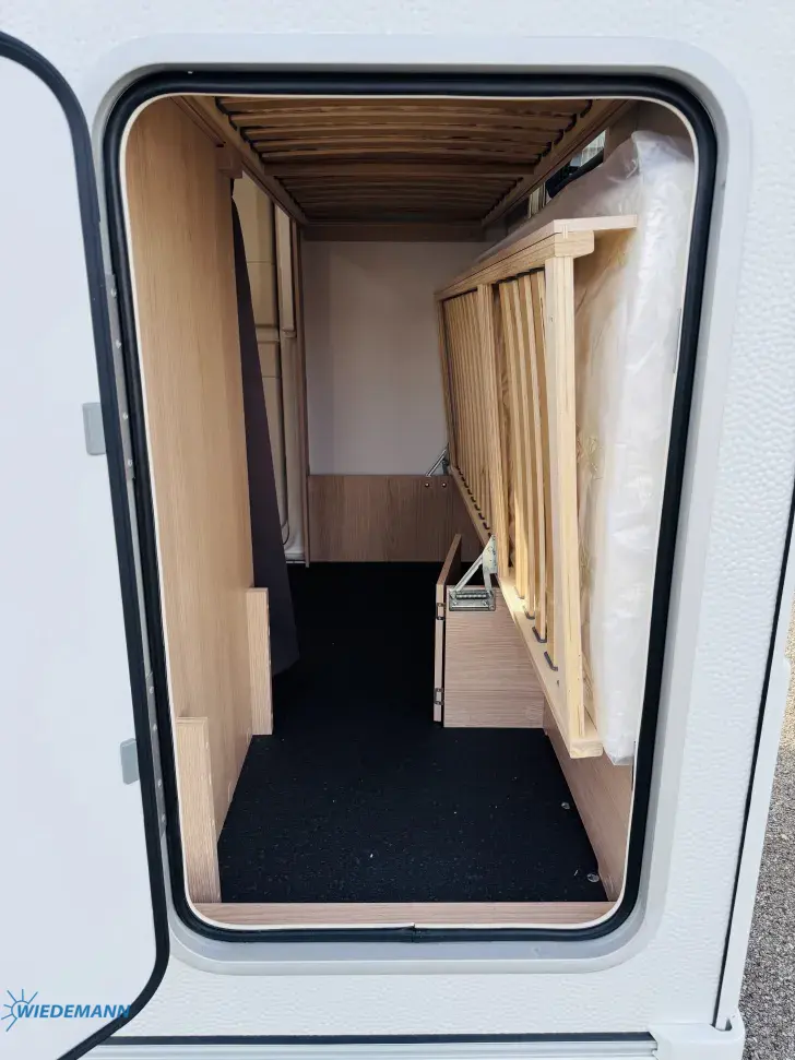 Heckgarage Adria Aviva 360 DK 2027 * Autark Vorb. * Fliegens