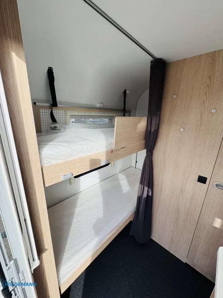 Etagenbetten Adria Aviva 360 DK 2027 * Autark Vorb. * Fliegens