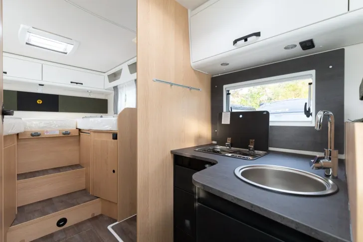 Fahrzeugbild Sunlight Adventure I 68 über 1100 KG Zuladung #10