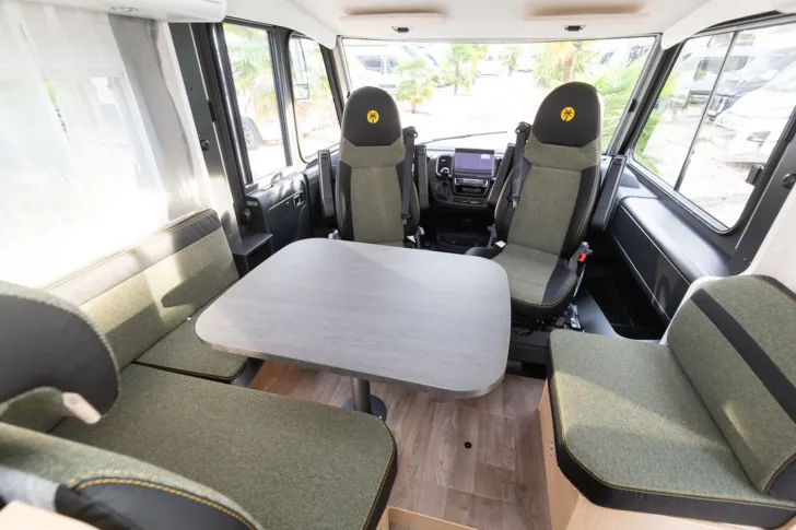 Fahrzeugbild Sunlight Adventure I 68 über 1100 KG Zuladung #18