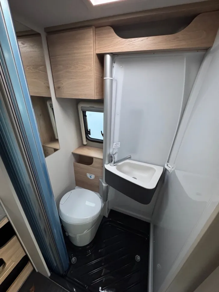 Fahrzeugbild Dethleffs Globetrail 600 DS Fiat Frühjahrs-Sale #14