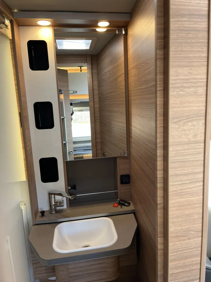 Fahrzeugbild Weinsberg X-Cursion 500 MQ EDITION [PEPPER] #19