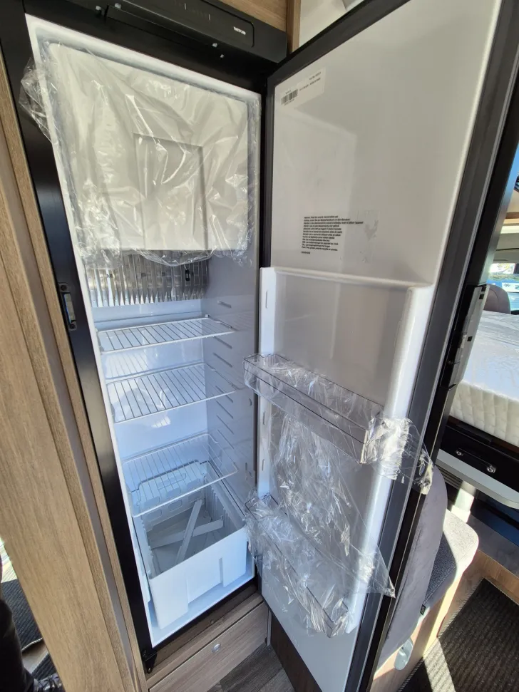 Fahrzeugbild Carado V 347 pro+, Liftbett, Automatik #19