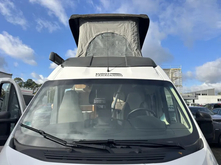 Fahrzeugbild VanTourer 540 D Aufstelldach Aufstelldach Solar Hubbett #11