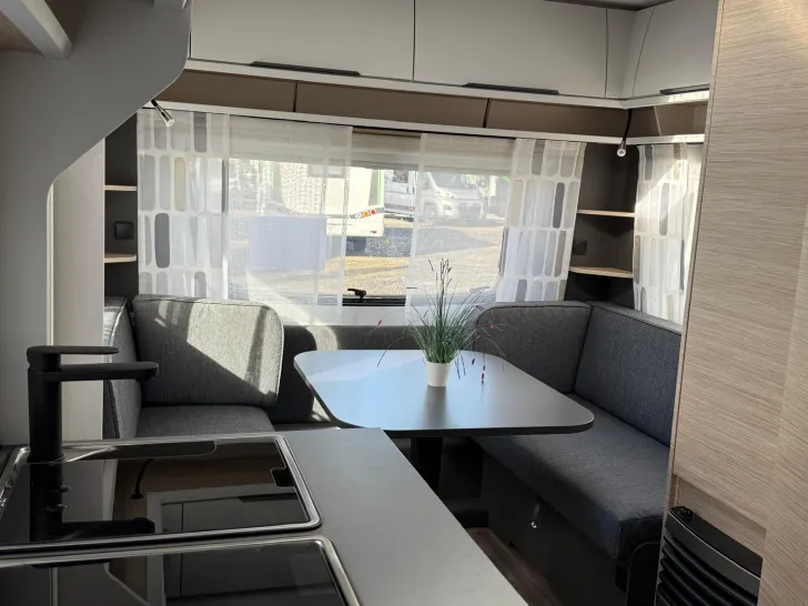 Fahrzeugbild Fendt Apero 465 TG #5